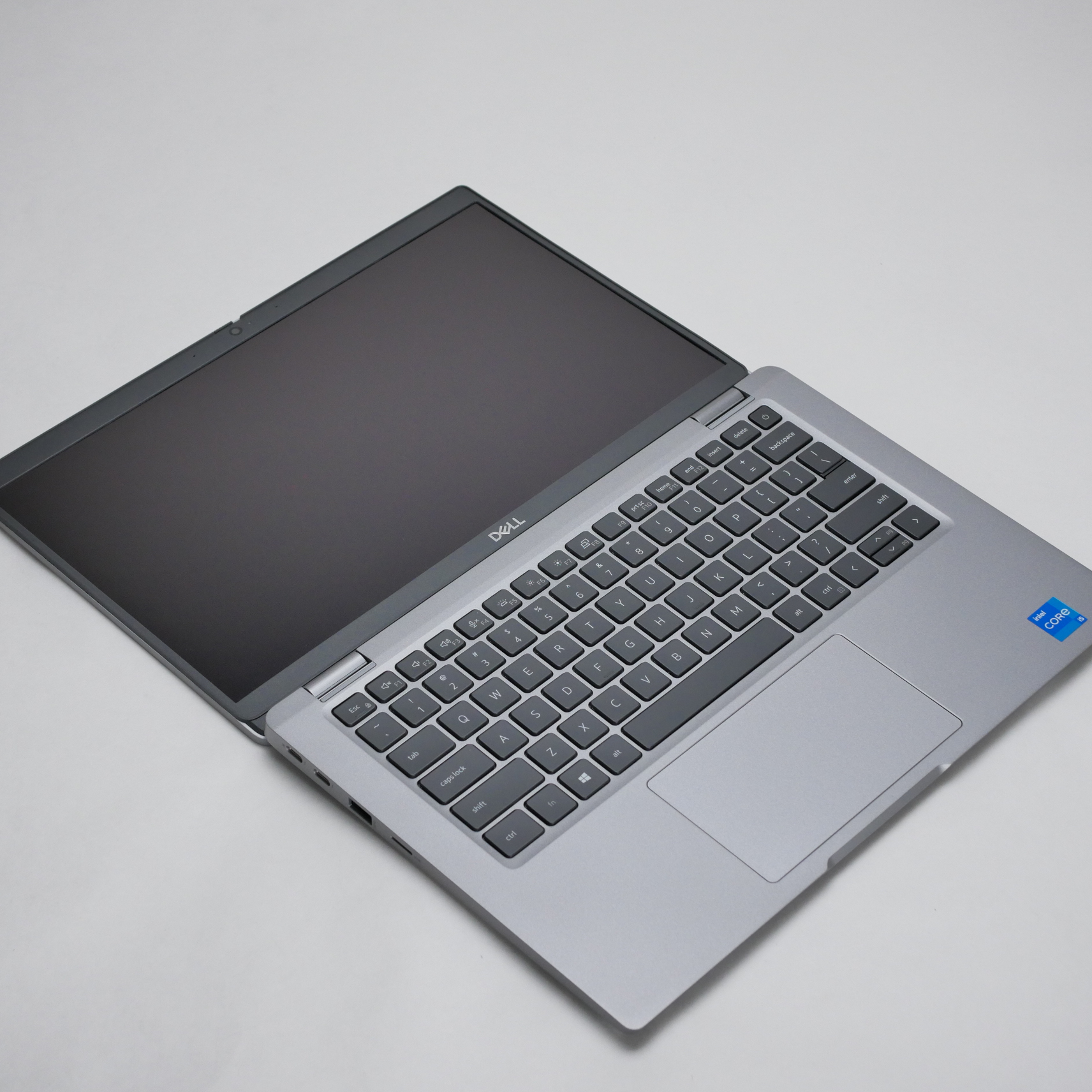 DELL LATITUDE 5320 USED